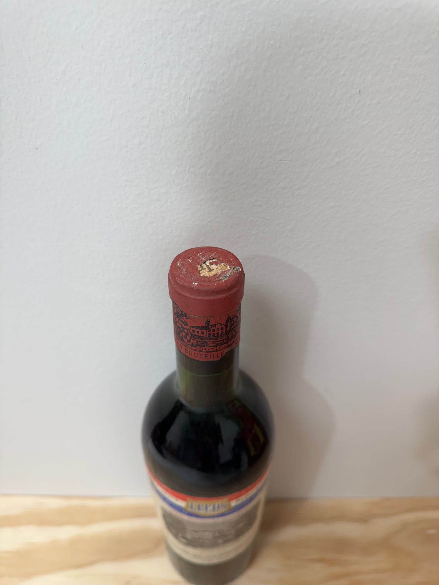 Chateau Lafite 1962 750ml (upper shoulder)