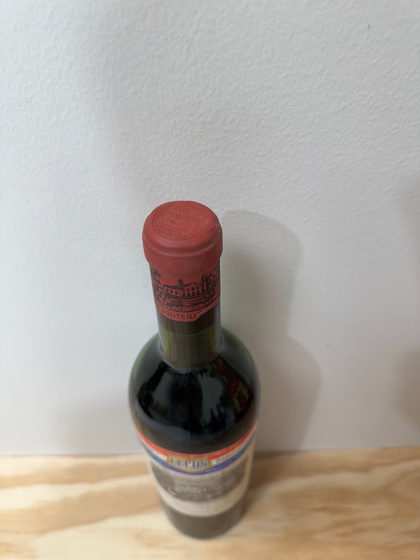 Chateau Lafite 1962 750ml (mid shoulder)