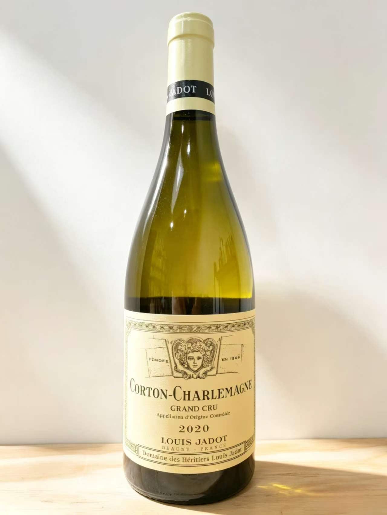 Louis Jadot Corton Charlemagne DOmaine des Heritiers 2020 (750ml)