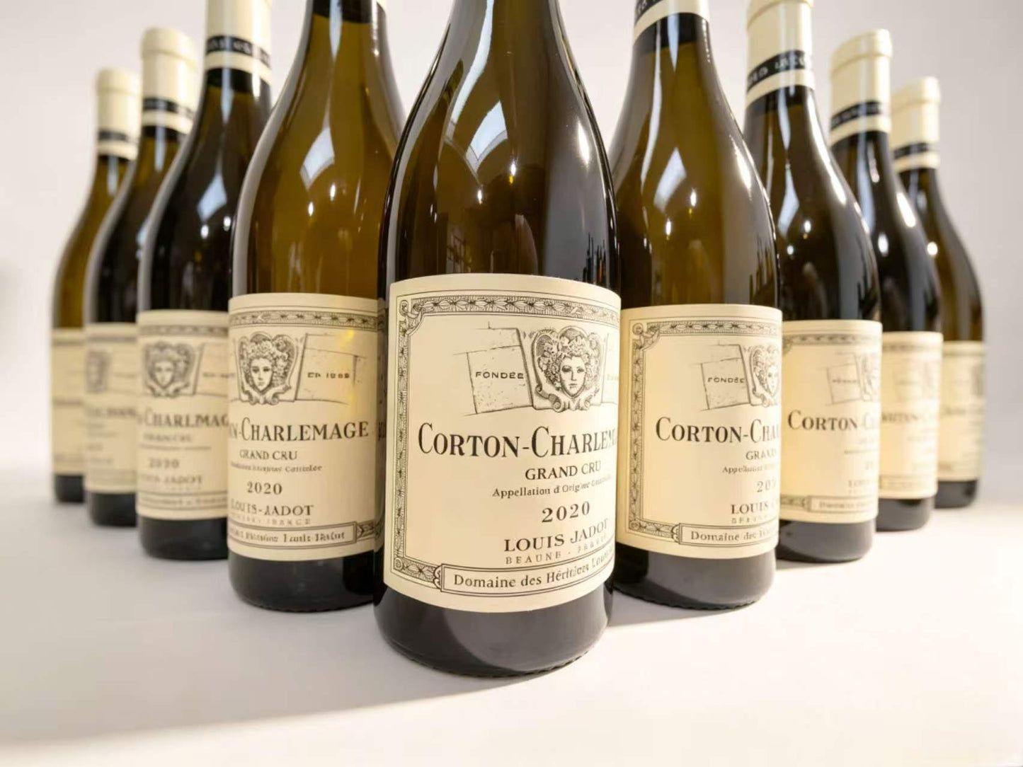 Louis Jadot Corton Charlemagne DOmaine des Heritiers 2020 (750ml)